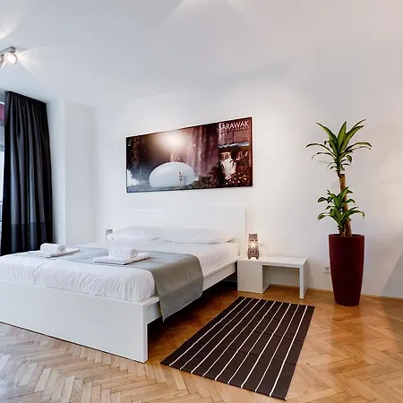 Slovenska Street * Lubiana